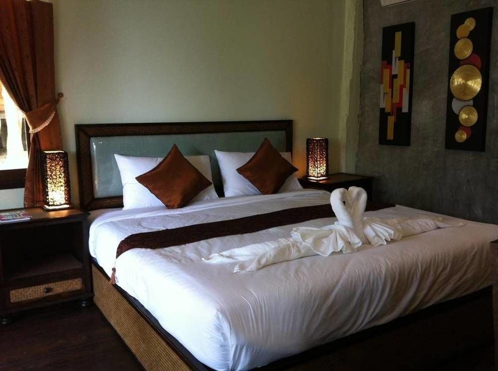 Lanta Happy Hill Hotel Koh Lanta Exterior photo